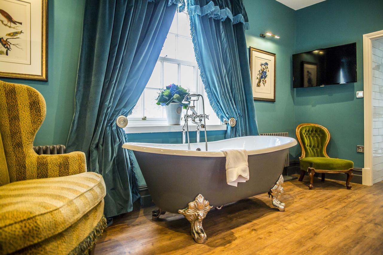 The Coach & Horses Inn Bolton by Bowland Екстериор снимка